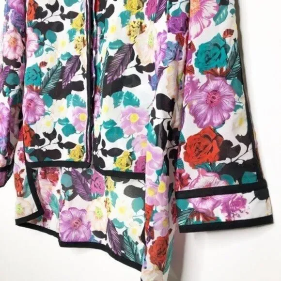 BAR III FRONT ROW Floral Blouse  - Picture 5 of 10